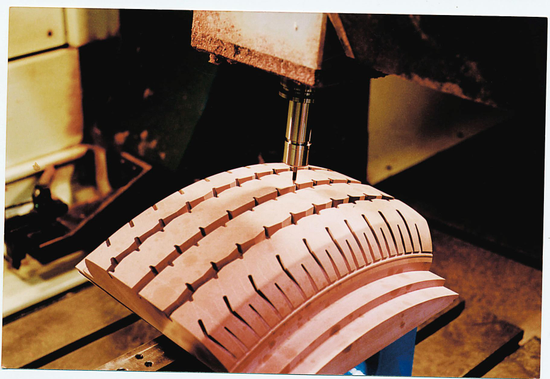 佑立機械股份有限公司 Ezb2b Taiwan Machine Tools Autoparts Plastic Mold Die 雷斯媒體